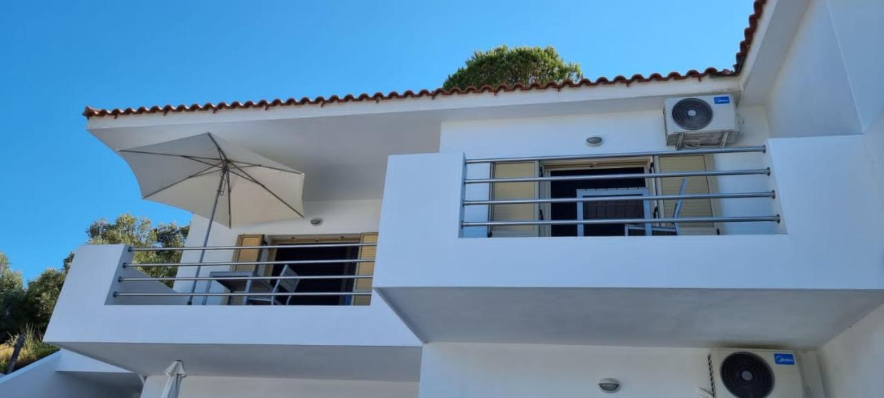 Skiathos Lagoterra Apartments מראה חיצוני תמונה