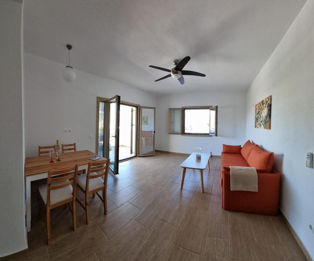 Skiathos Lagoterra Apartments מראה חיצוני תמונה