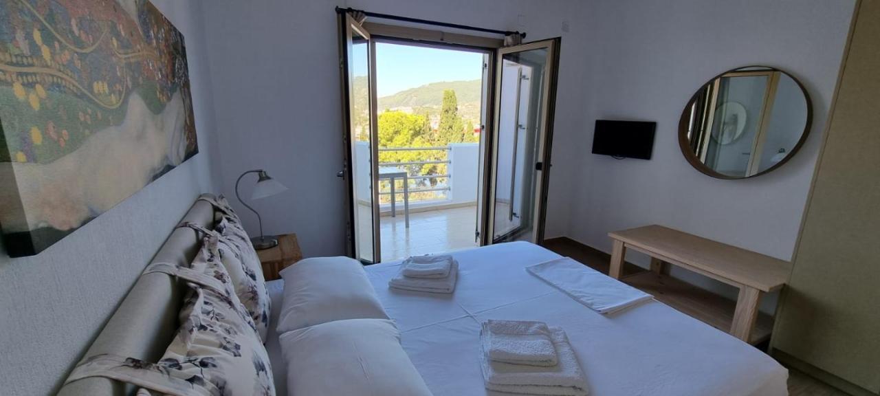 Skiathos Lagoterra Apartments מראה חיצוני תמונה
