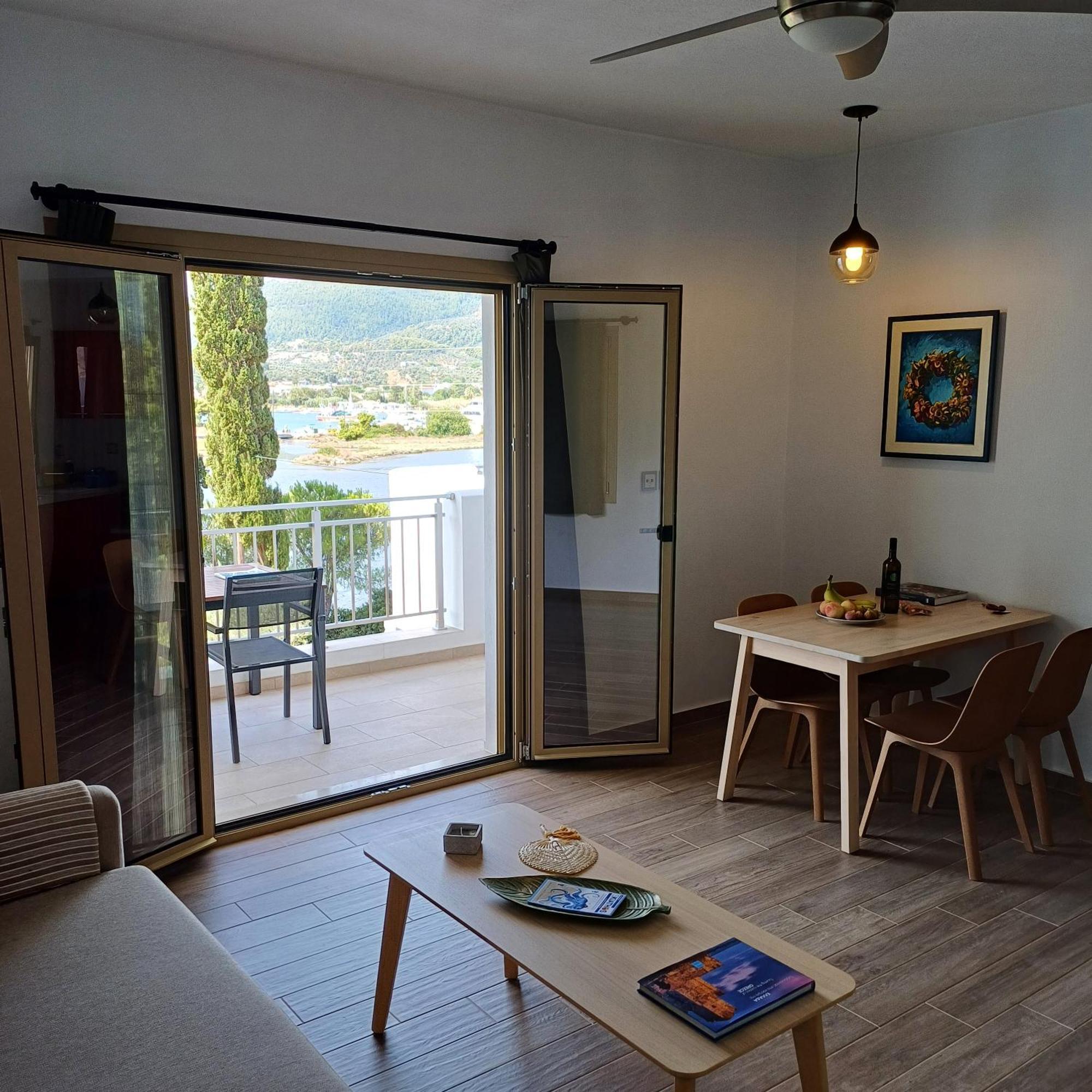 Skiathos Lagoterra Apartments מראה חיצוני תמונה