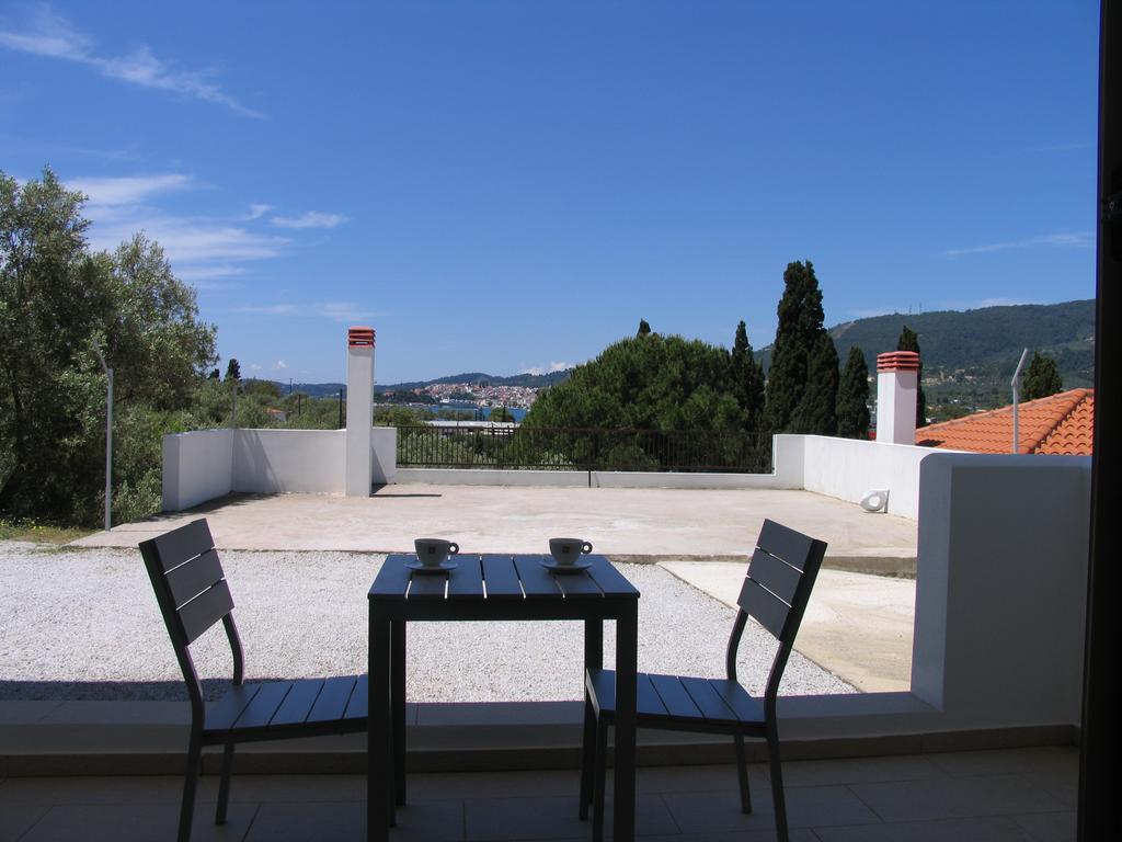 Skiathos Lagoterra Apartments מראה חיצוני תמונה